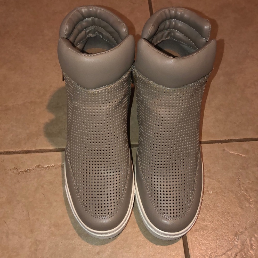 Booties - Picture 2 of 4